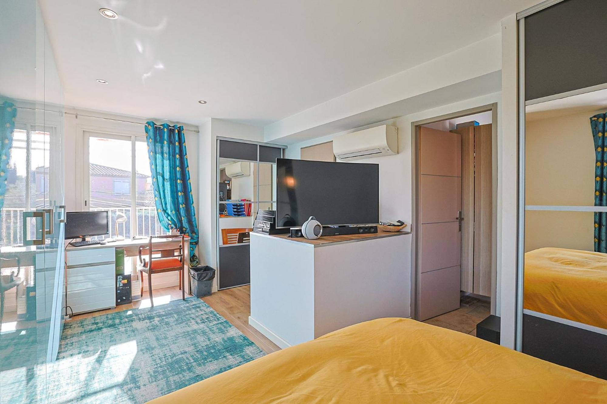 Maison Avec Piscine Et Jacuzzi Proche Des Plages Toulon Bagian luar foto