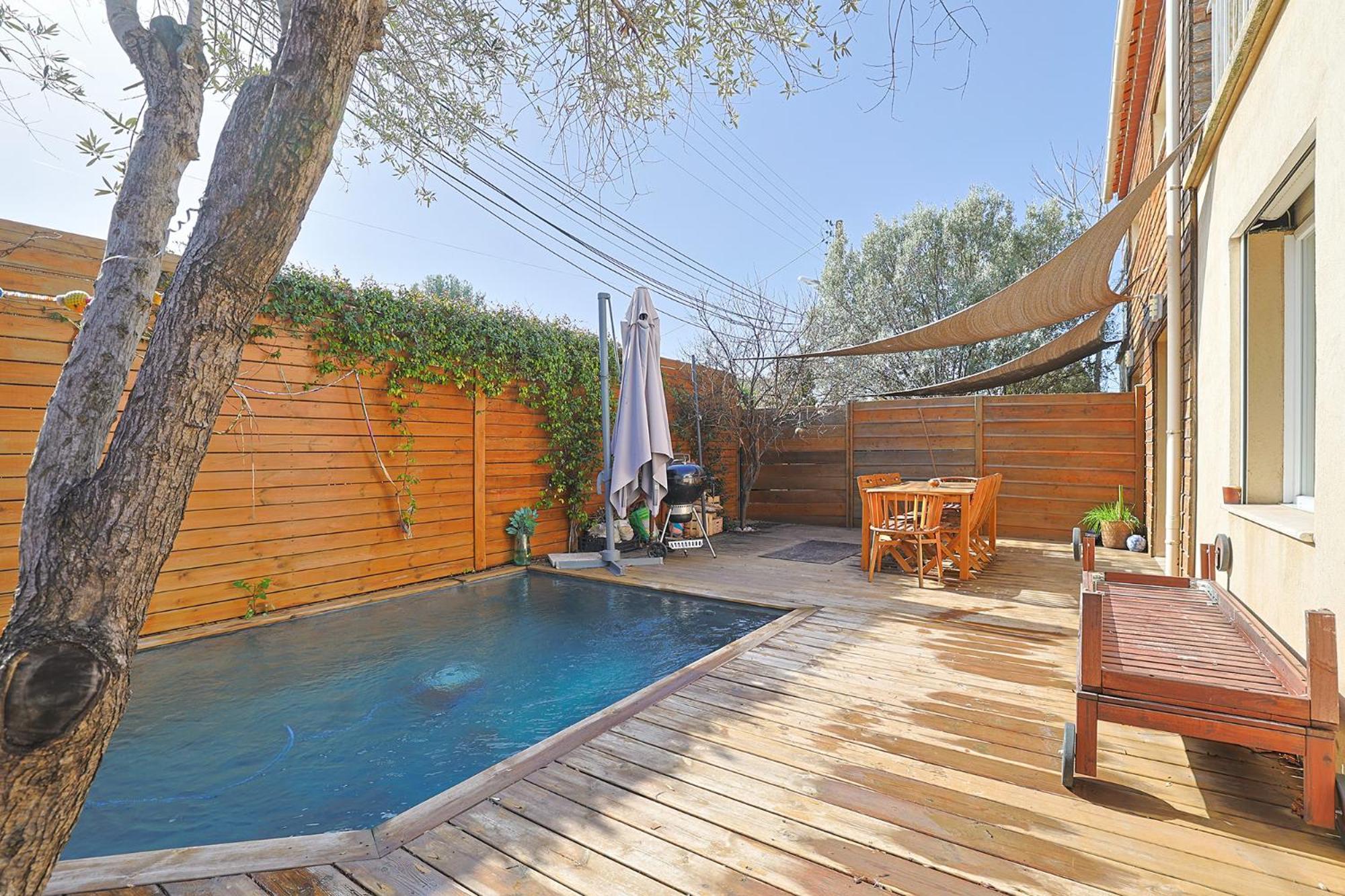 Maison Avec Piscine Et Jacuzzi Proche Des Plages Toulon Bagian luar foto